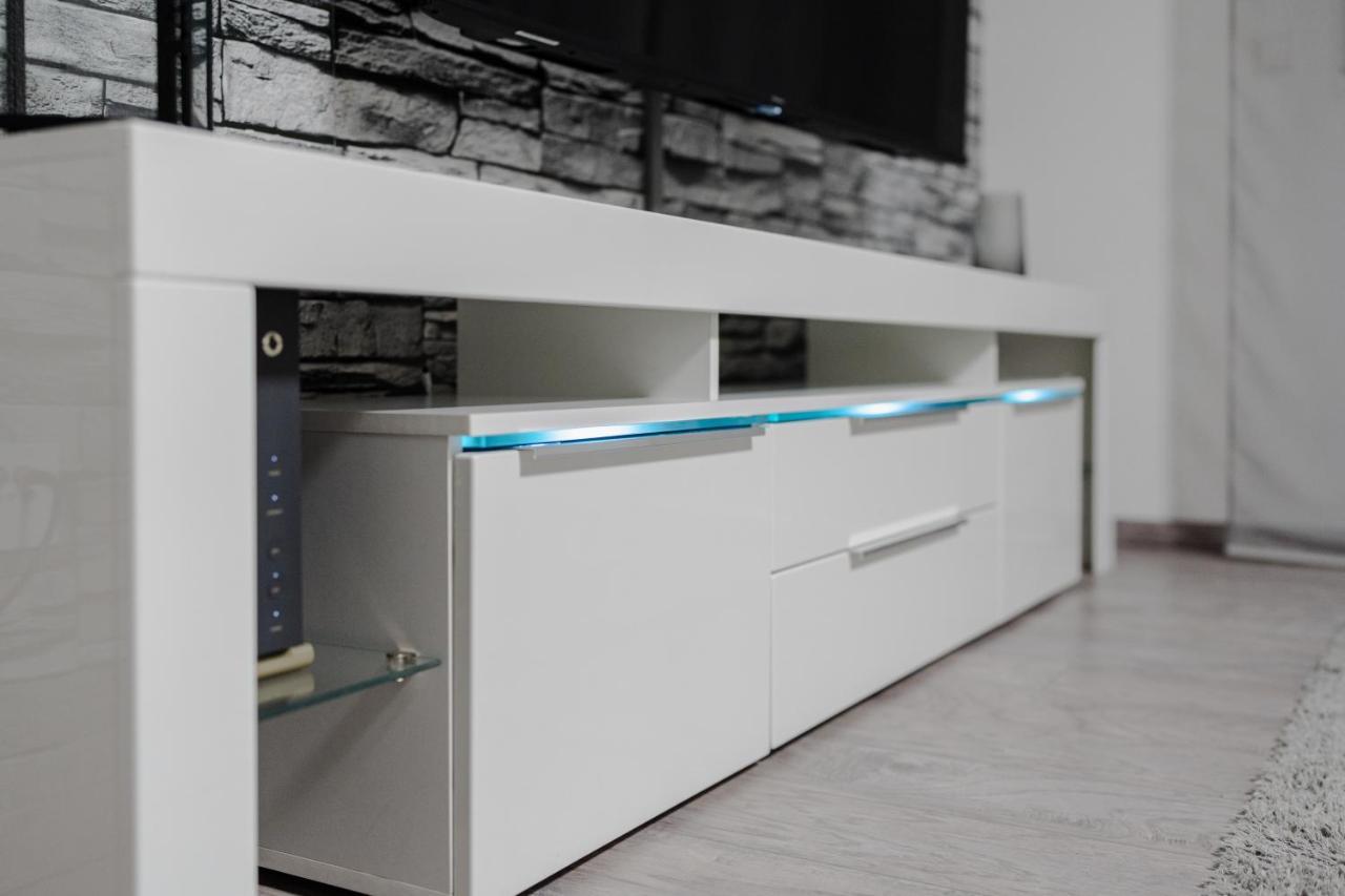 Modern - Ruhige Lage - Zentrumsnah - 2-Zimmer Apartment Horb am Neckar Dış mekan fotoğraf
